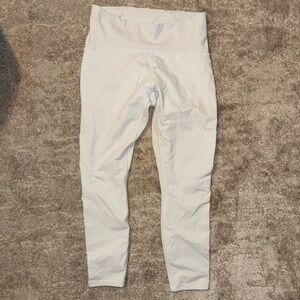 NEVER WORN LULULEMON LEGGINGS. size 10